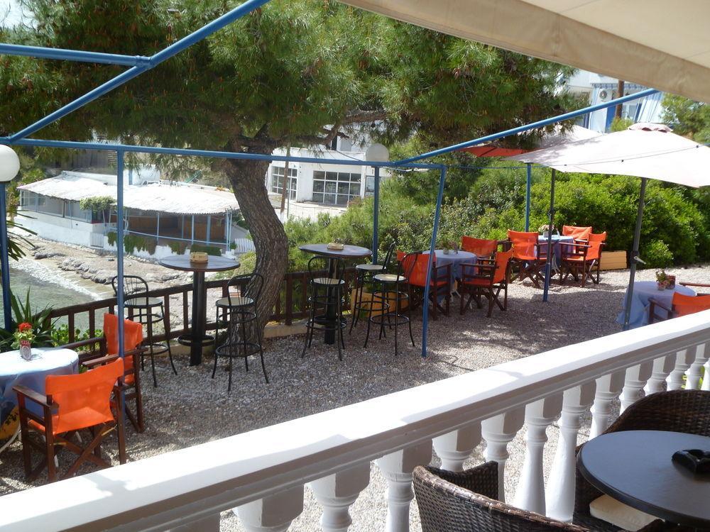 Hotel Liberty 1 Agia Marina  Exterior foto